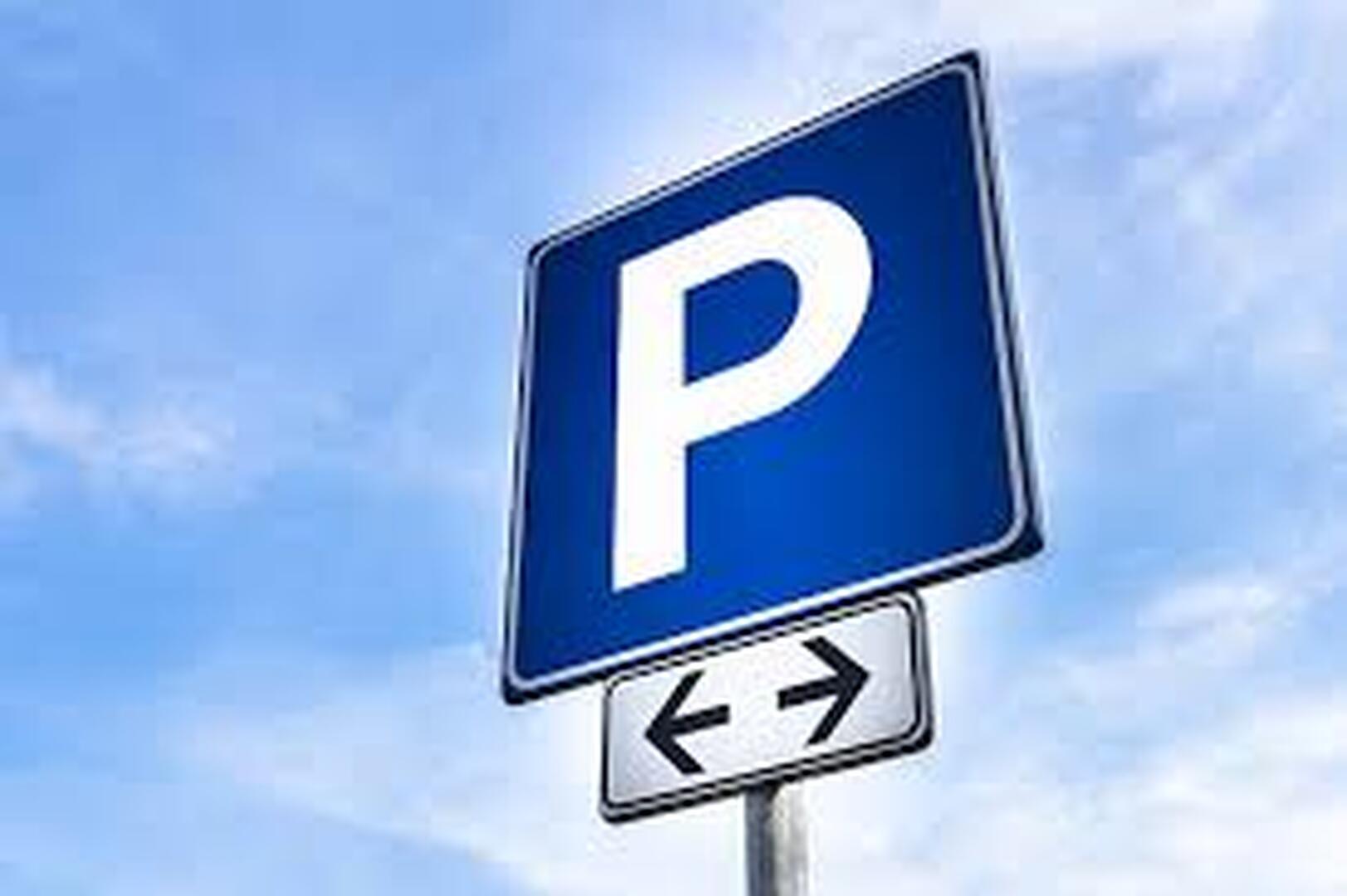 RUIME PARKEERPLAATSEN